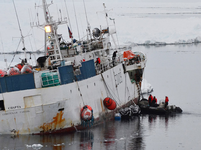 Бедствие российского рыболовецкого судна Спарта
